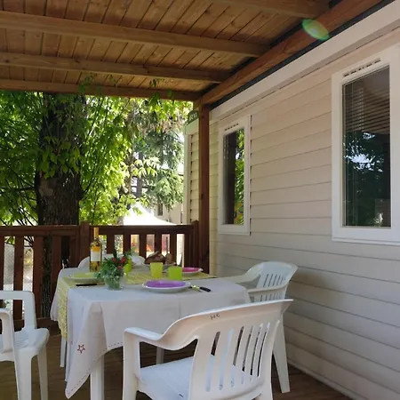 Κάμπινγκ Happy Camp Mobile Homes In Village La Masseria 4*