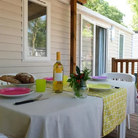 Happy Camp Mobile Homes In Village La Masseria Camping 4*